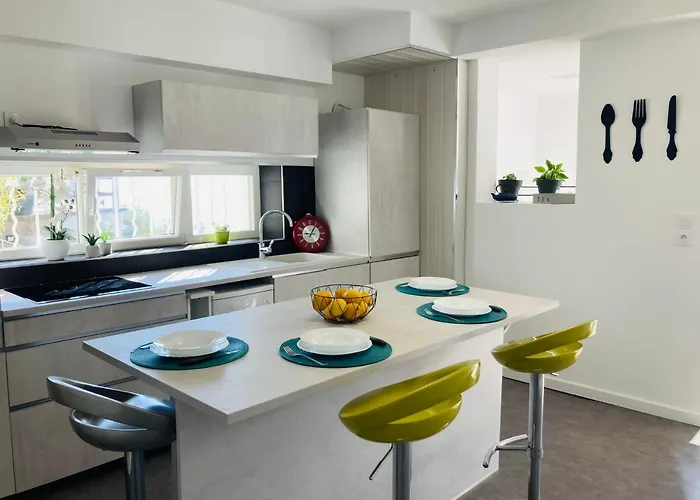 Maison Mediterraneo - Rez De Villa, Vue Imprenable Sur La Mer Feriehus Pietranera